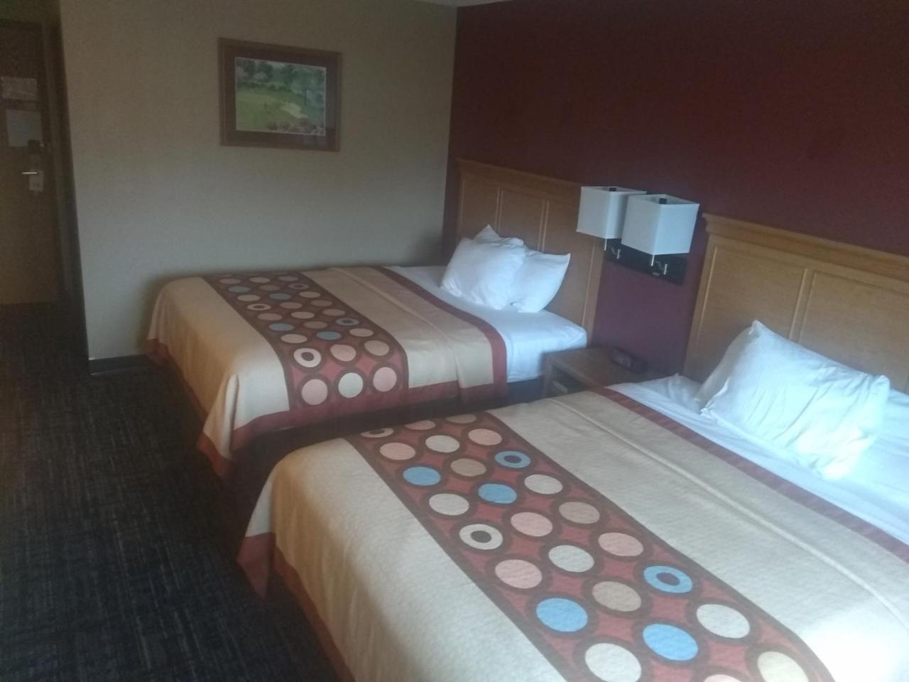 Super 8 By Wyndham Baxter/Brainerd Area Hotel Kültér fotó